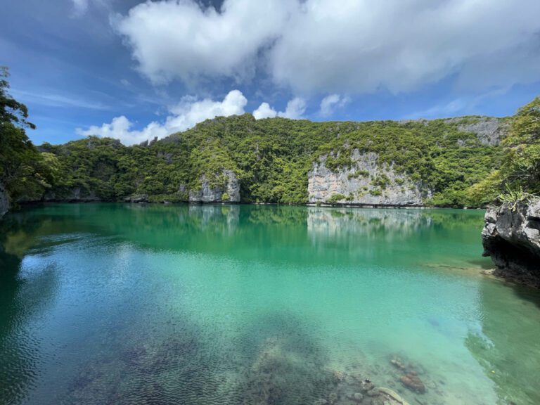 Ang Thong National Marine Park cliff side